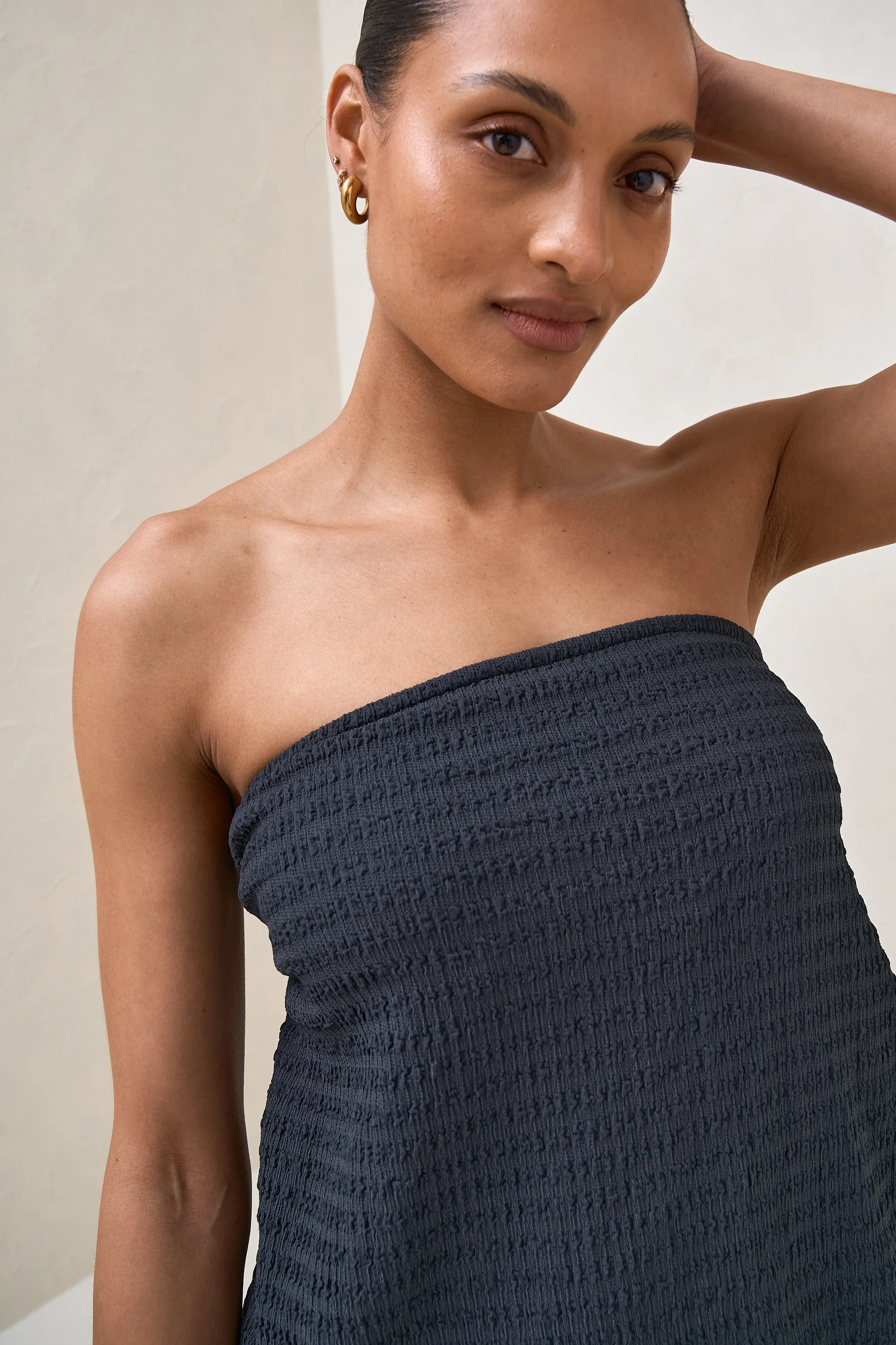 Mood Shift Strapless Top - Slate - Image 9