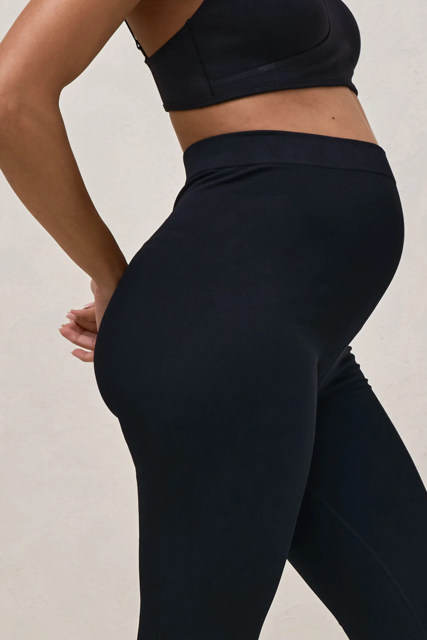 The Movement Legging - Black - Image 4